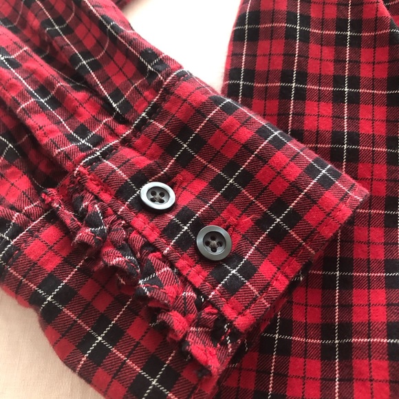 GH bass & Co. women’s plaid shirt - Picture 3 of 6